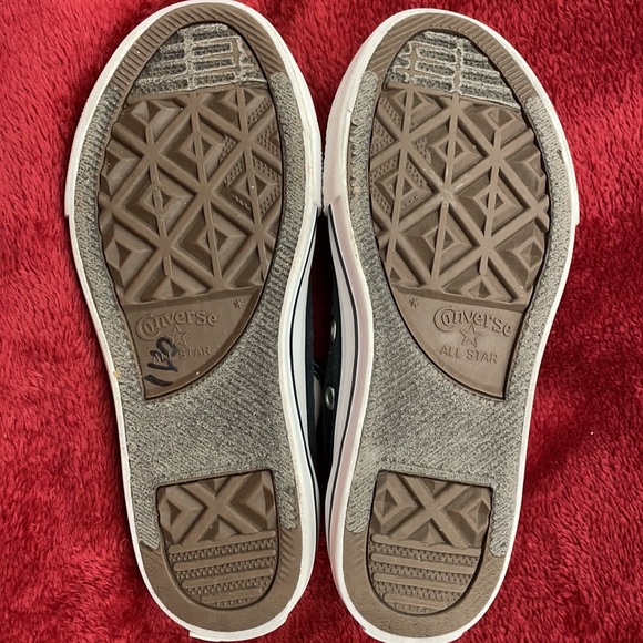 ⭐️CONVERSE⭐️ ALL STAR CHUCK TAYLOR SNEAKERS - Picture 5 of 8